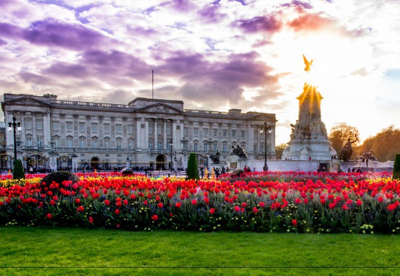Buckingham Palace: Fascinating Facts about the Royal Residence