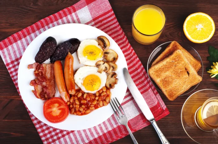 A photo of a full English breakfast.