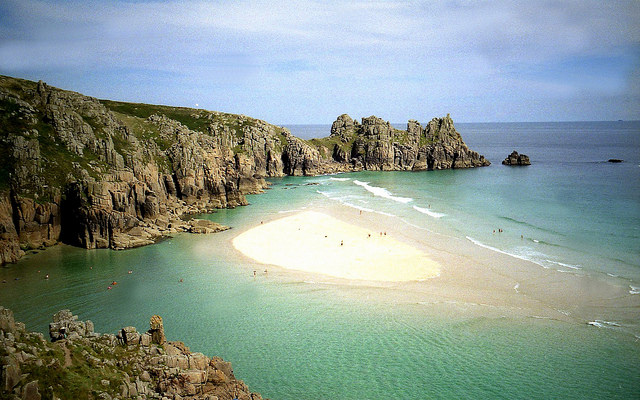 Pedn Vounder Beach 