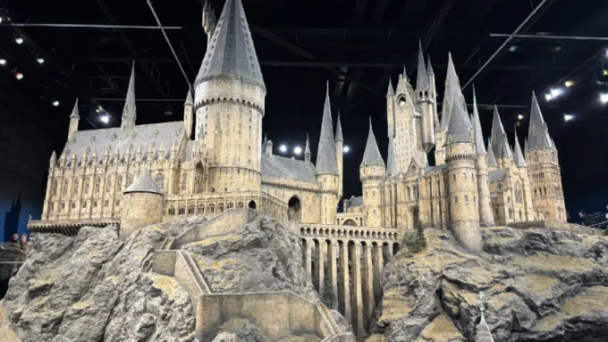 A photo of Hogwarts.